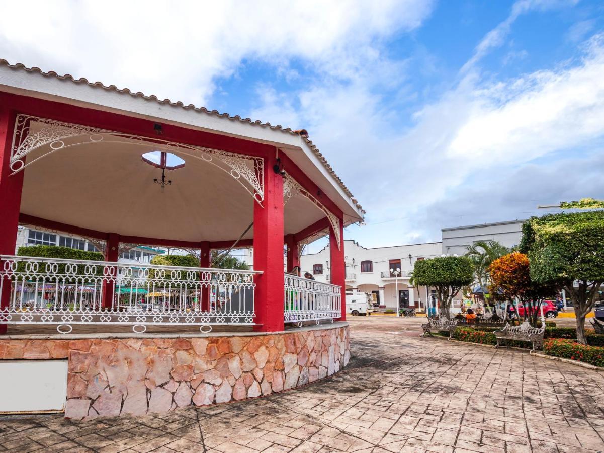 Hotel Las Brisas كاتيماكو المظهر الخارجي الصورة
