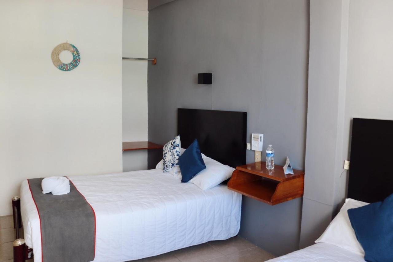 Hotel Las Brisas كاتيماكو المظهر الخارجي الصورة