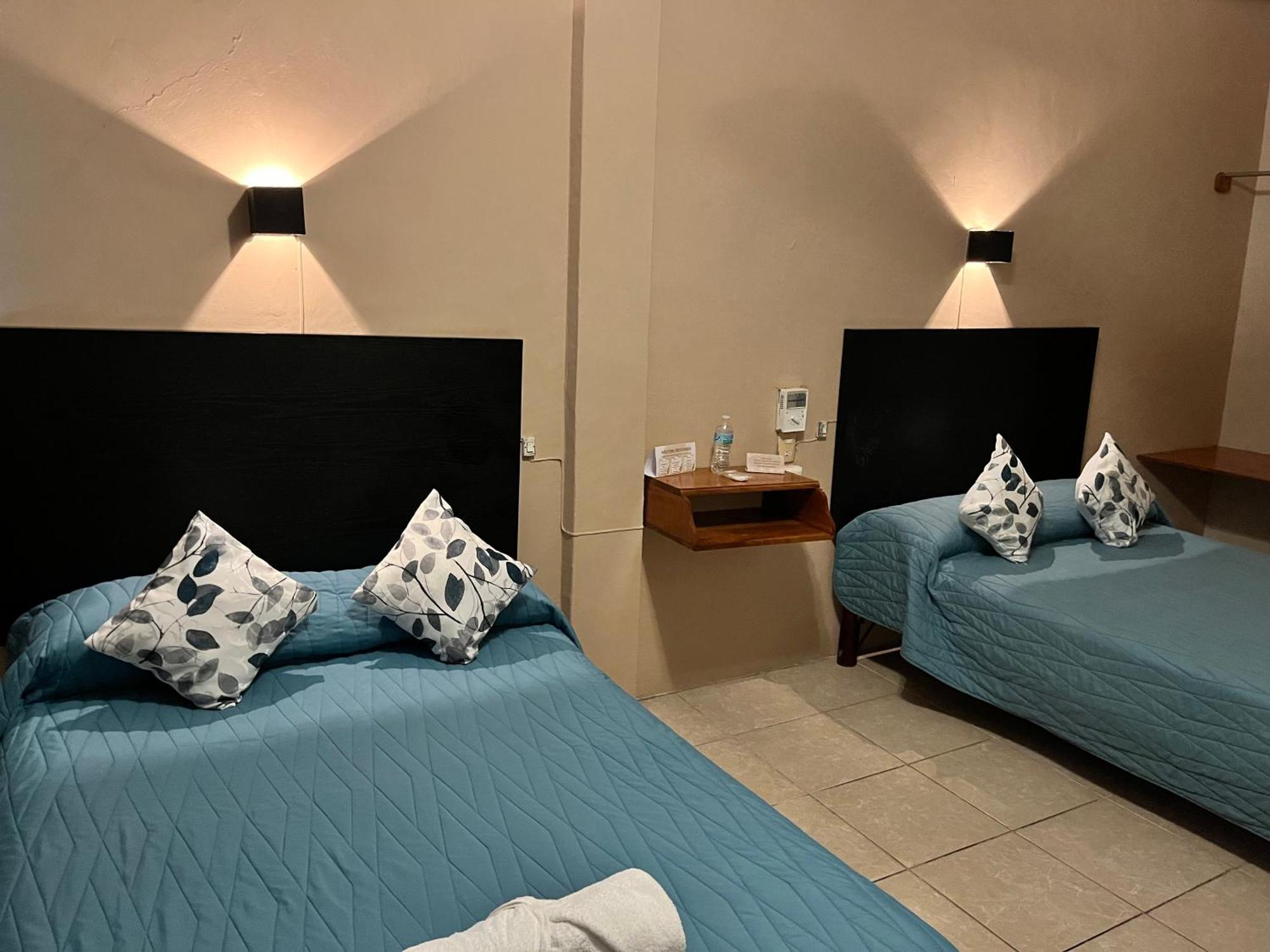 Hotel Las Brisas كاتيماكو المظهر الخارجي الصورة